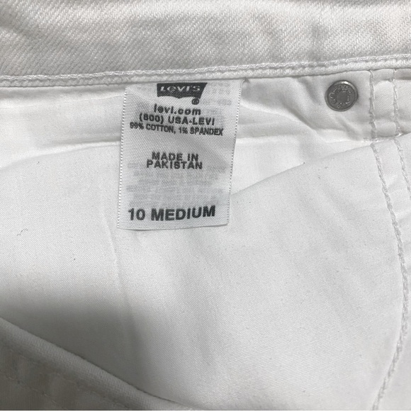 Levi’s Women’s 515 Bootcut Women Jeans Size 10 Medium 99% Cotton 1% Spandex - Picture 8 of 9